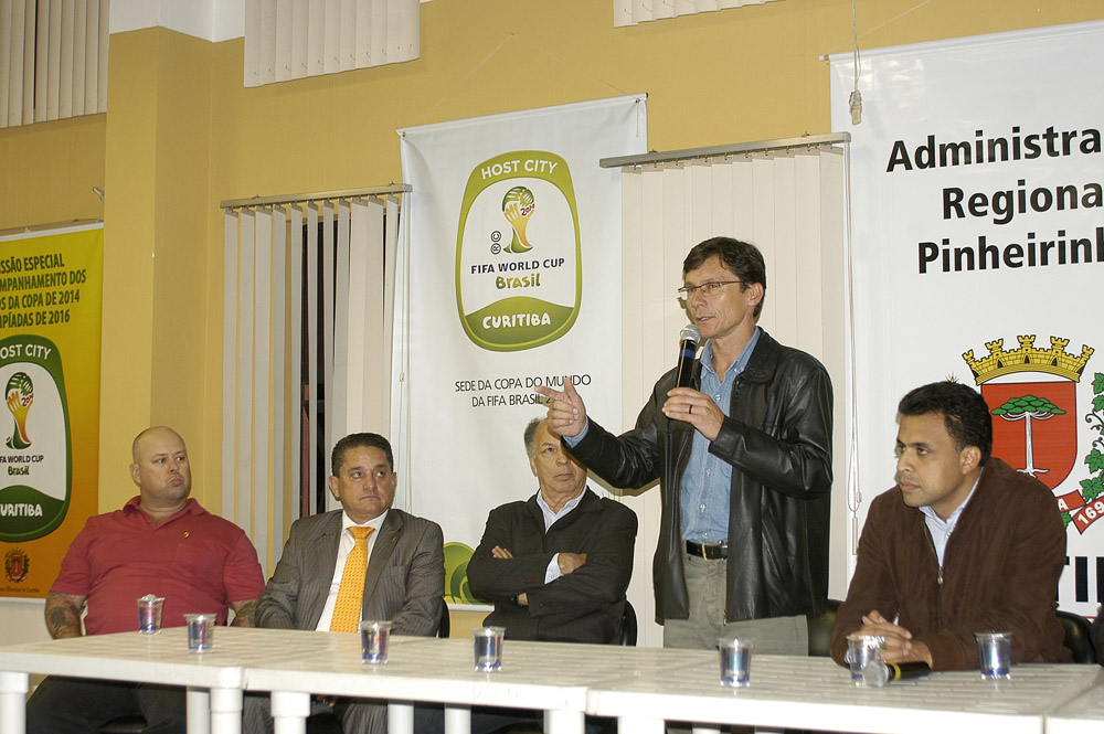 Audiência pública leva informações sobre a Copa para a população 