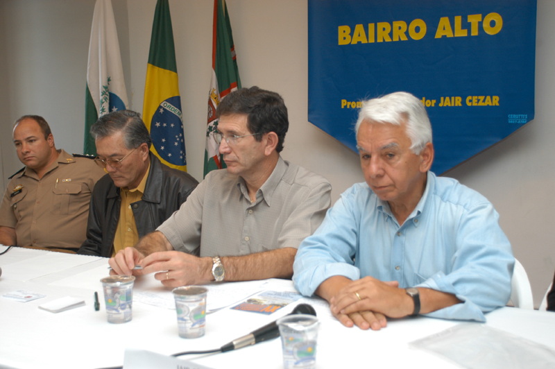Bairro Alto discute a segurança pública 