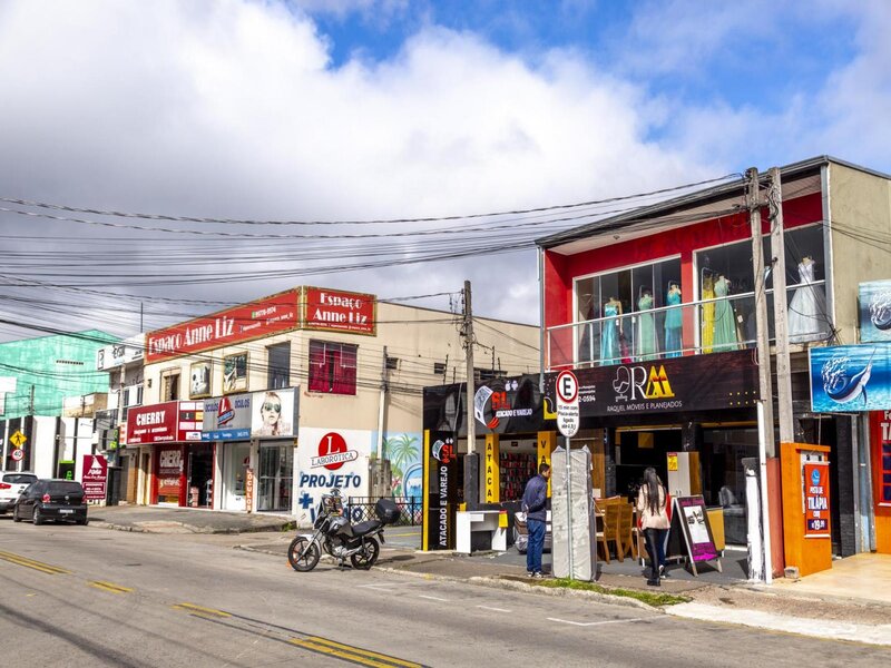 Bairro de Curitiba pode ser reconhecido como o Polo das Noivas