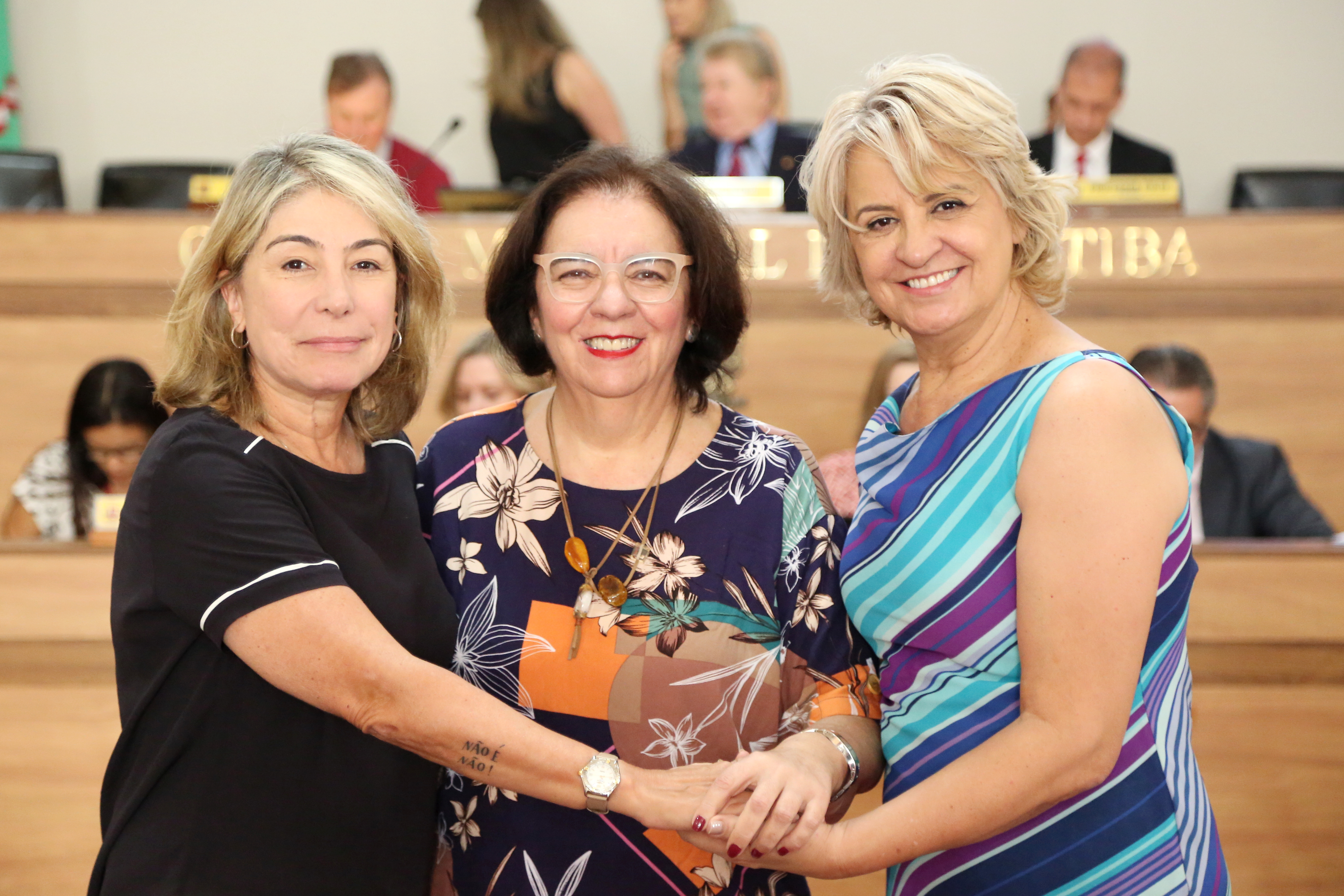 Bancada feminina instala Procuradoria da Mulher na Câmara