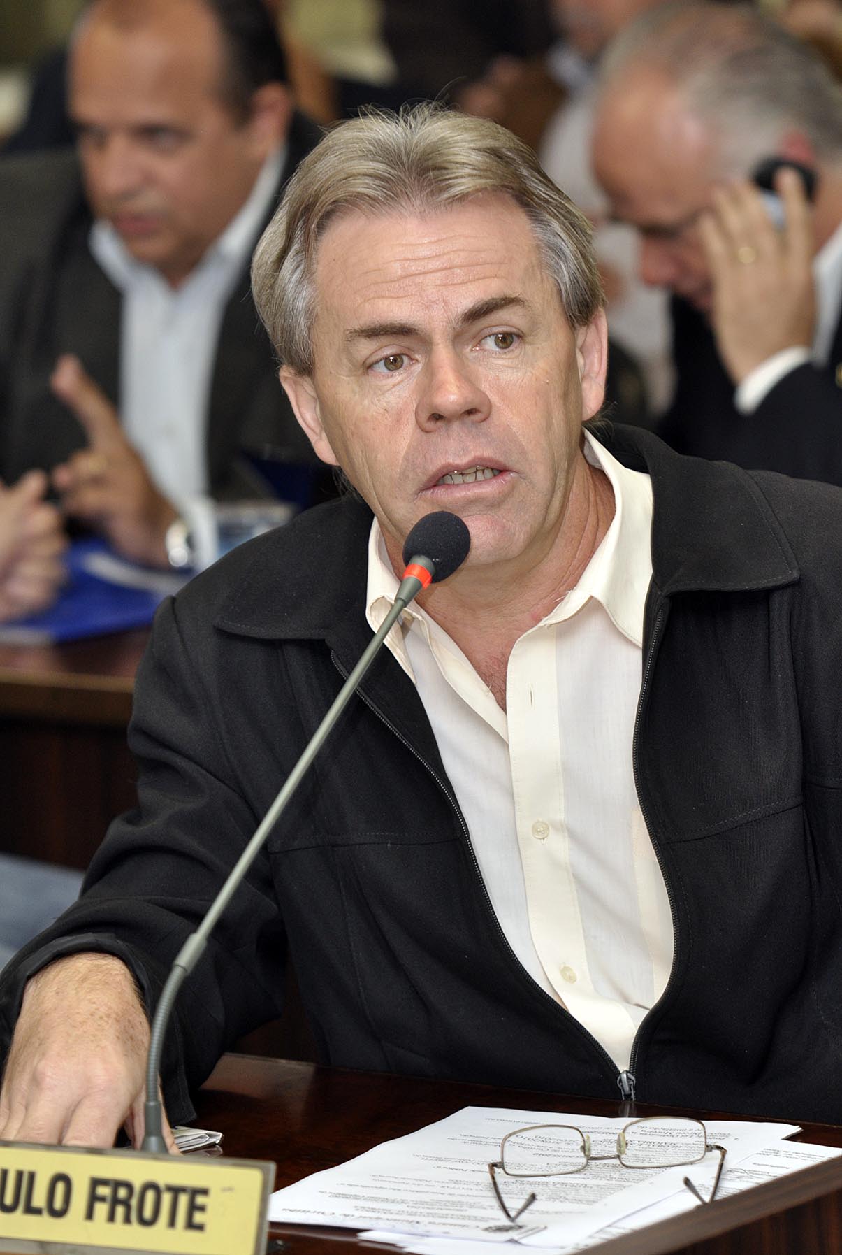 Bancos relutam em aplicar Lei dos Biombos 