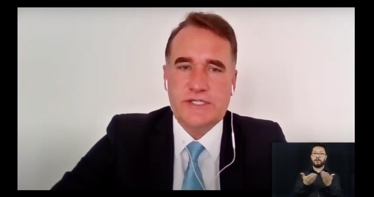 Bandeira vermelha: CMC amplia debates sobre enfrentamento à pandemia