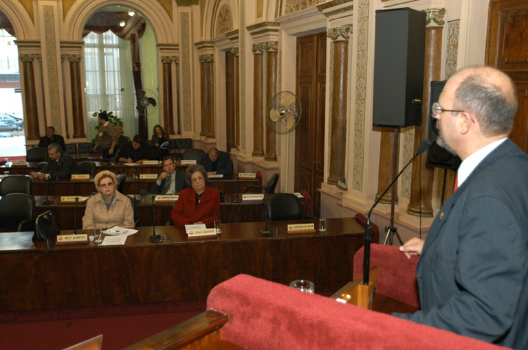Bernardi destaca programa de prevenção 