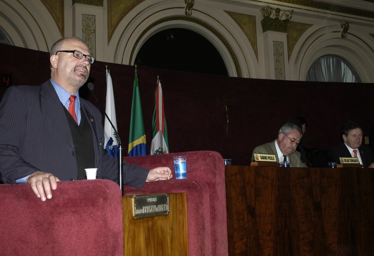 Bernardi informa sobre congresso partidário 