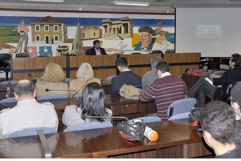 Bicicleta pode ser solução para o trânsito 