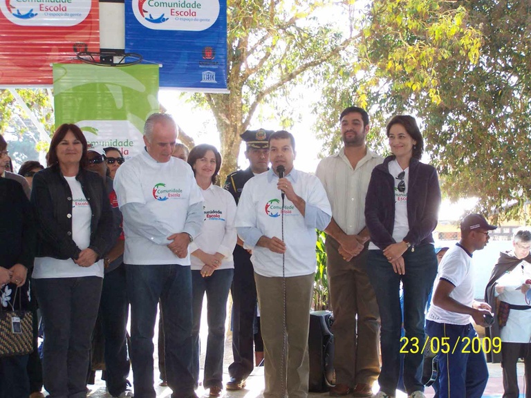 Cajuru ganha Comunidade Escola 