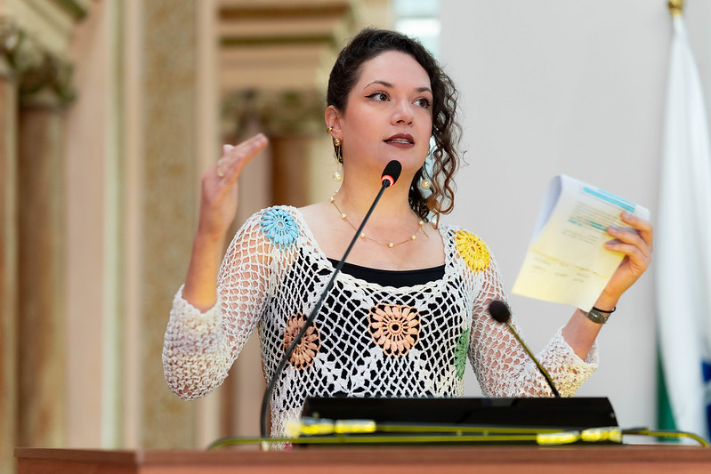 Calçadas são um dos problemas graves da cidade, dizem vereadores de Curitiba