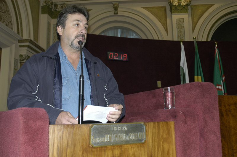 Câmara aborda dependência química e alternativas de tratamento 