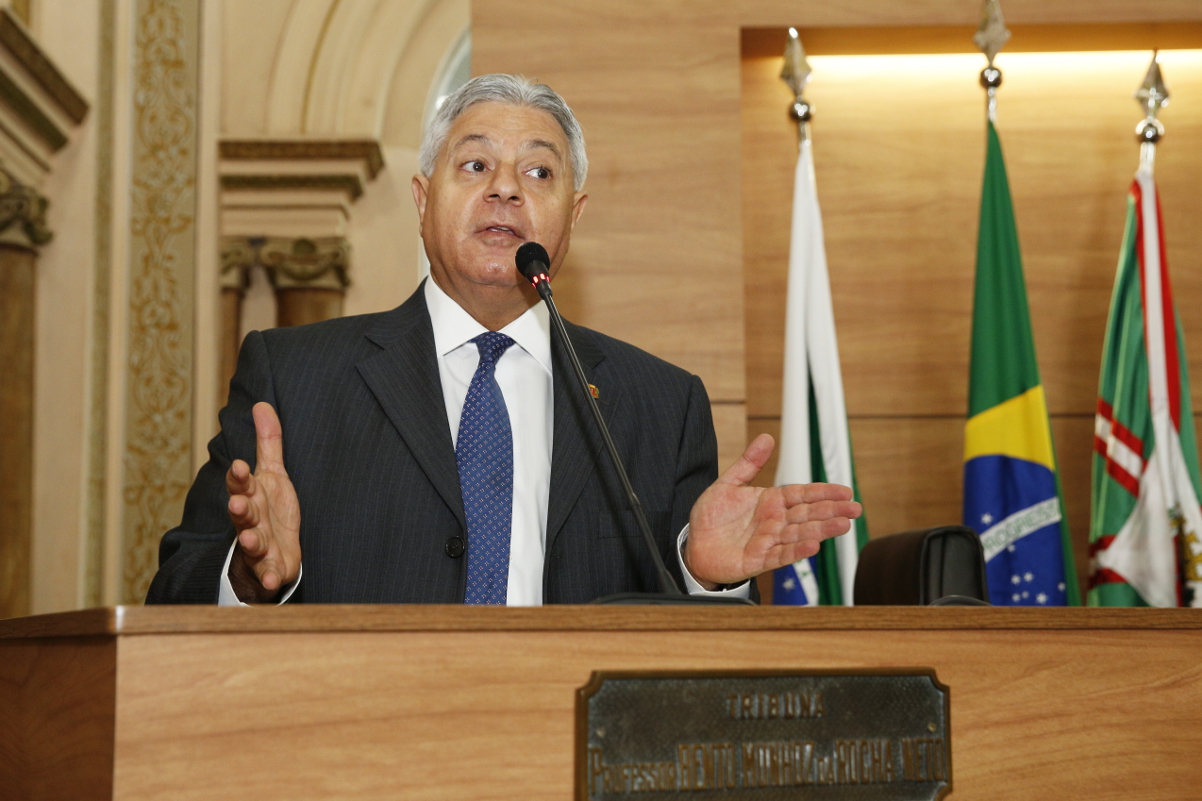 Câmara acata veto parcial ao Estatuto de Segurança Bancária