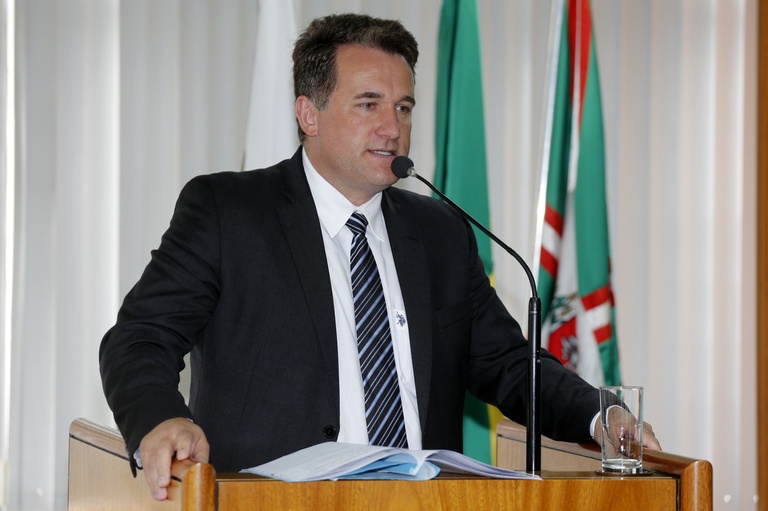 Câmara amplia Programa de Adoção de Logradouros 