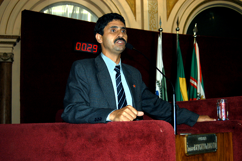 Câmara aprova Conselho da Paz 