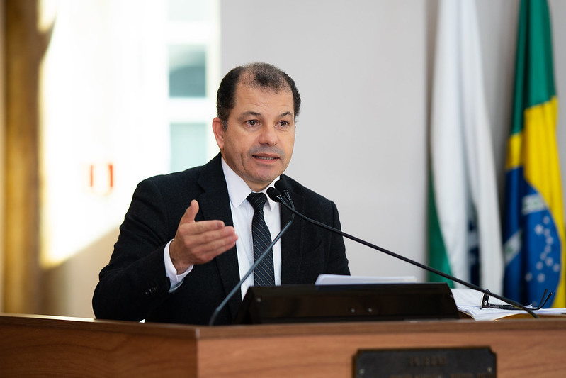 Câmara aprova criação de empresa estatal em Curitiba; projeto recebe emendas