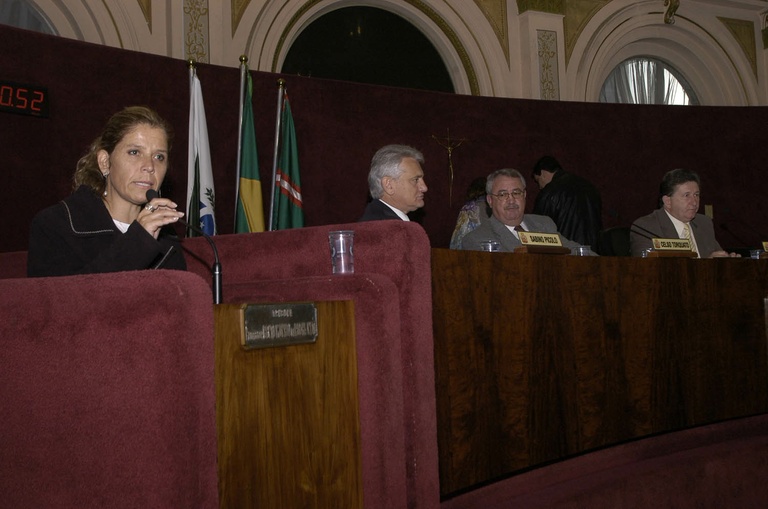 Câmara aprova matérias sobre mobilidade urbana e habitação 