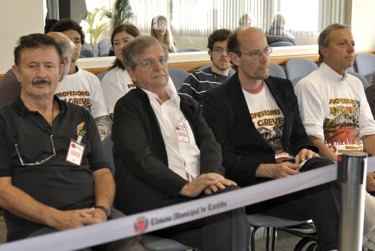 Câmara aprova moção de apoio  