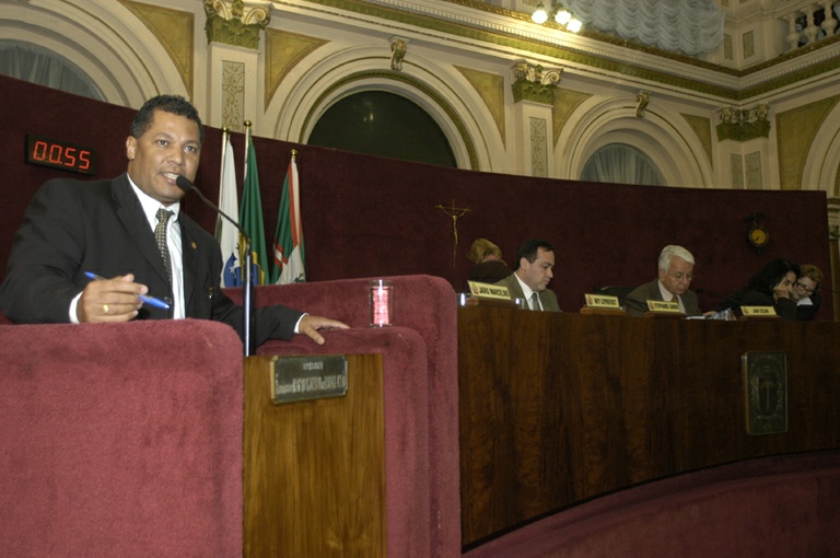 Câmara aprova representantes em Conselho do Emprego 