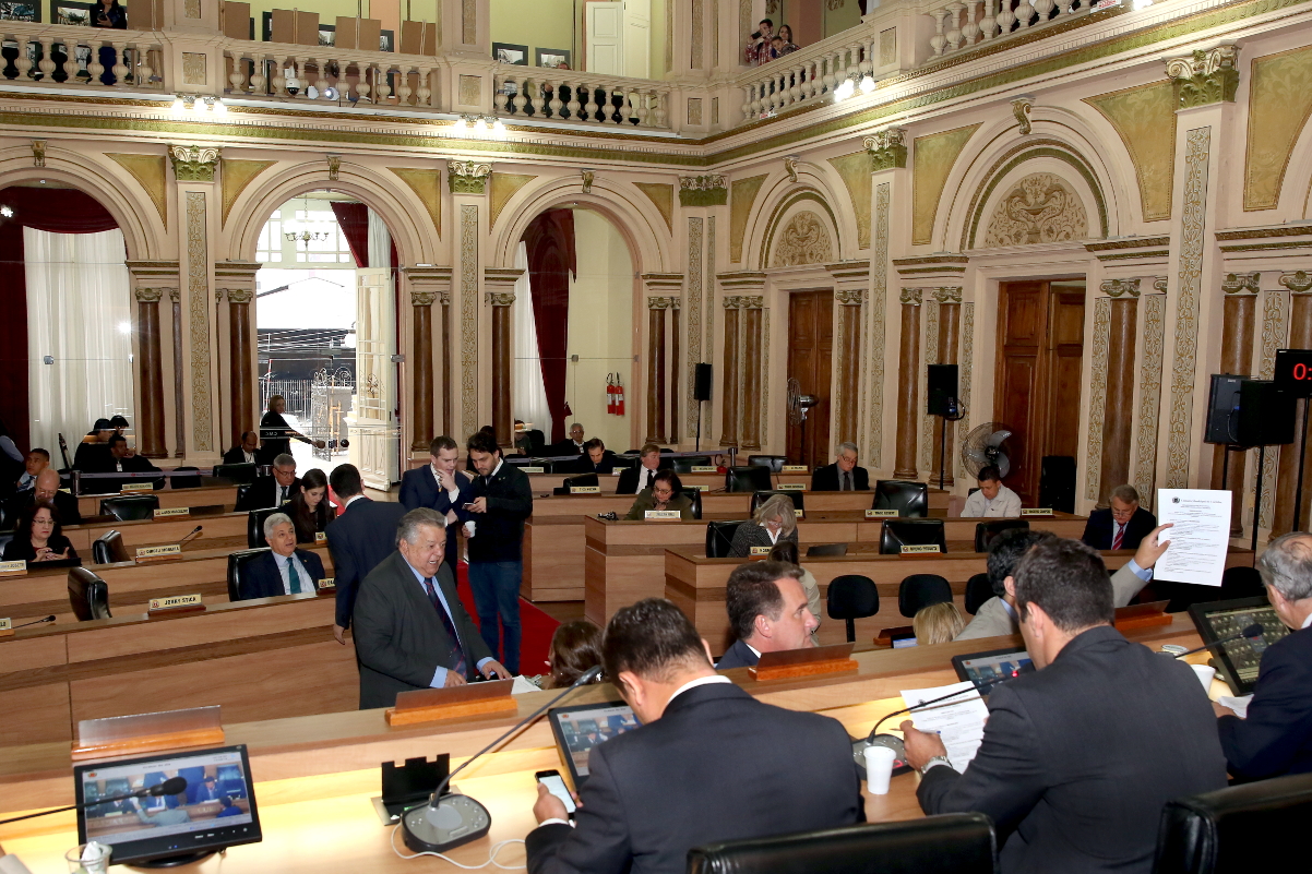 Câmara aprova três projetos da ordem do dia nesta quarta-feira