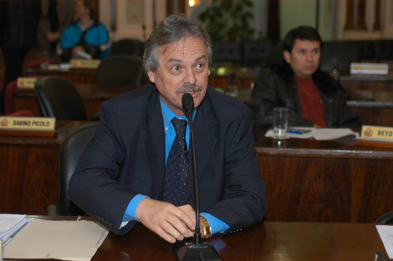 Câmara aprova vagas de estacionamento rotativo 