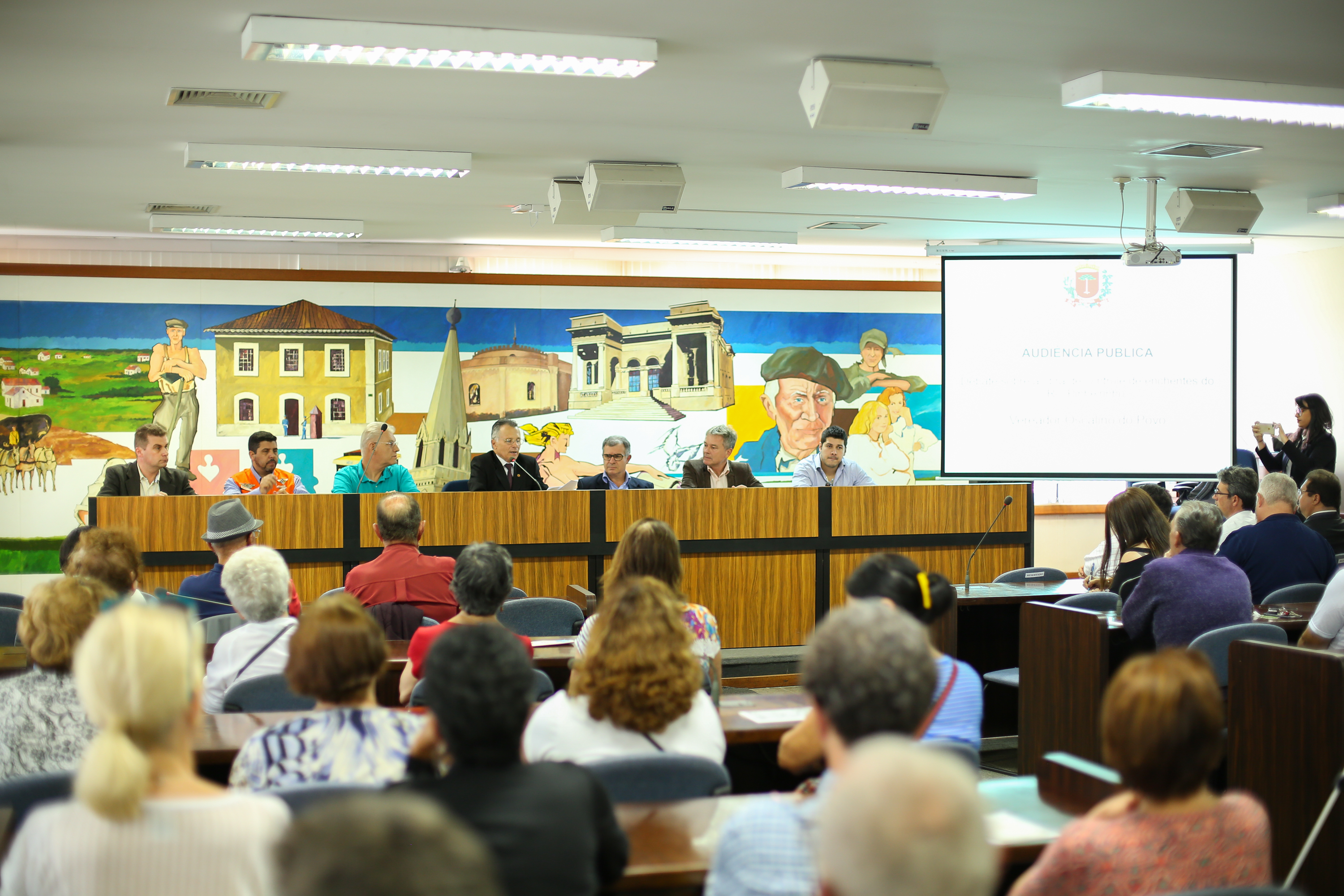 Câmara atualiza população sobre obras no rio Pinheirinho