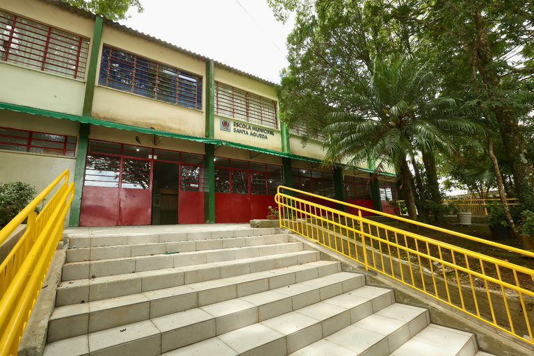 Câmara avalia reforço para segurança das escolas de Curitiba