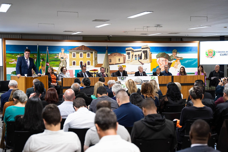 Câmara de Curitiba comemora o Dia Internacional do Trabalho