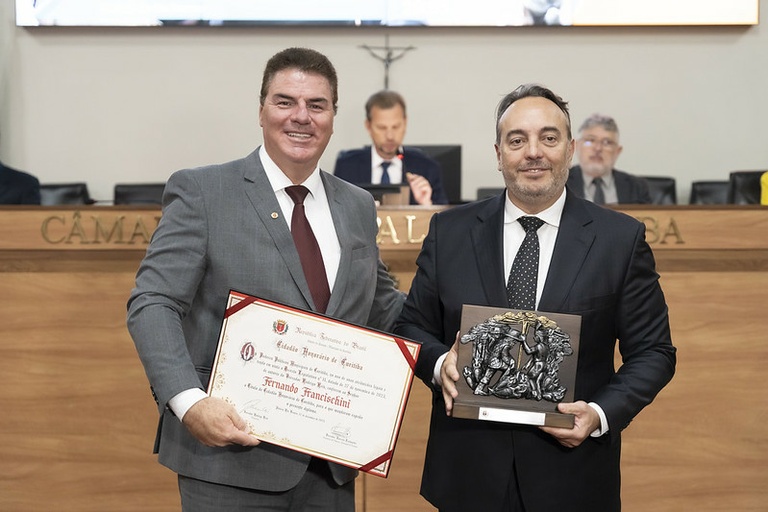 Câmara concede Cidadania  Honorária ao ex-deputado federal Fernando Francischini