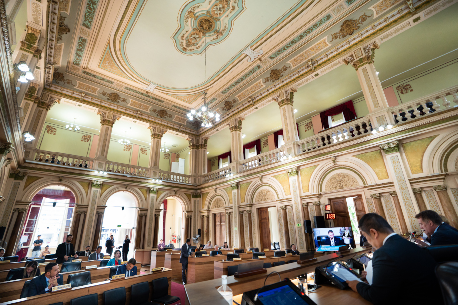 Câmara conclui debate sobre cessão de servidores à Prefeitura de Curitiba