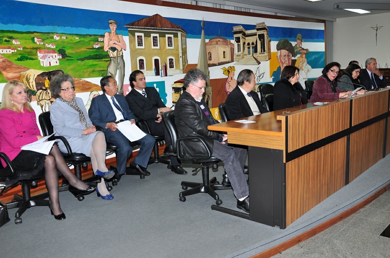 Câmara             confere   Prêmio  Mulheres Empreendedoras 2013 