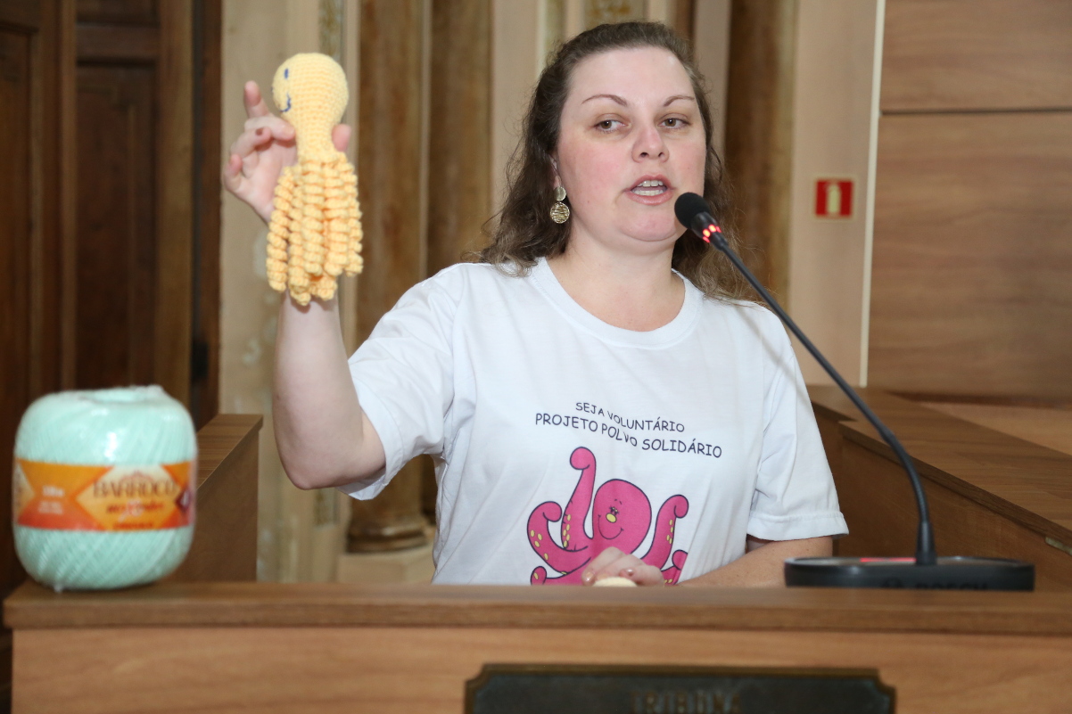 Câmara conhece projeto Polvo Solidário para crianças em UTIs