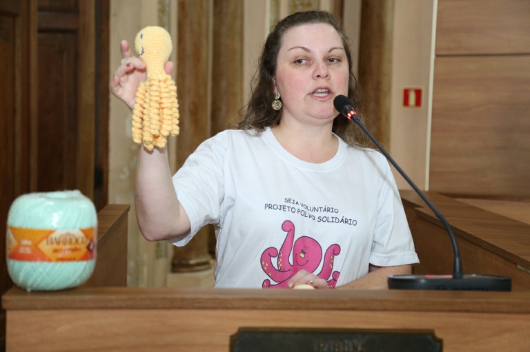 Câmara conhece projeto Polvo Solidário para crianças em UTIs