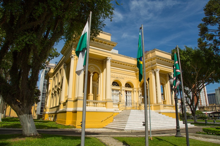 Câmara de Curitiba abrirá 37 vagas em concurso público