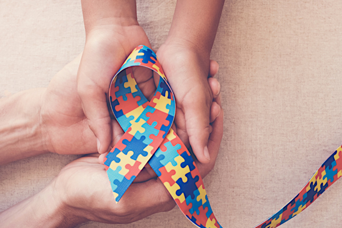 Câmara de Curitiba analisa diretriz de sinalização no Polo do Autismo