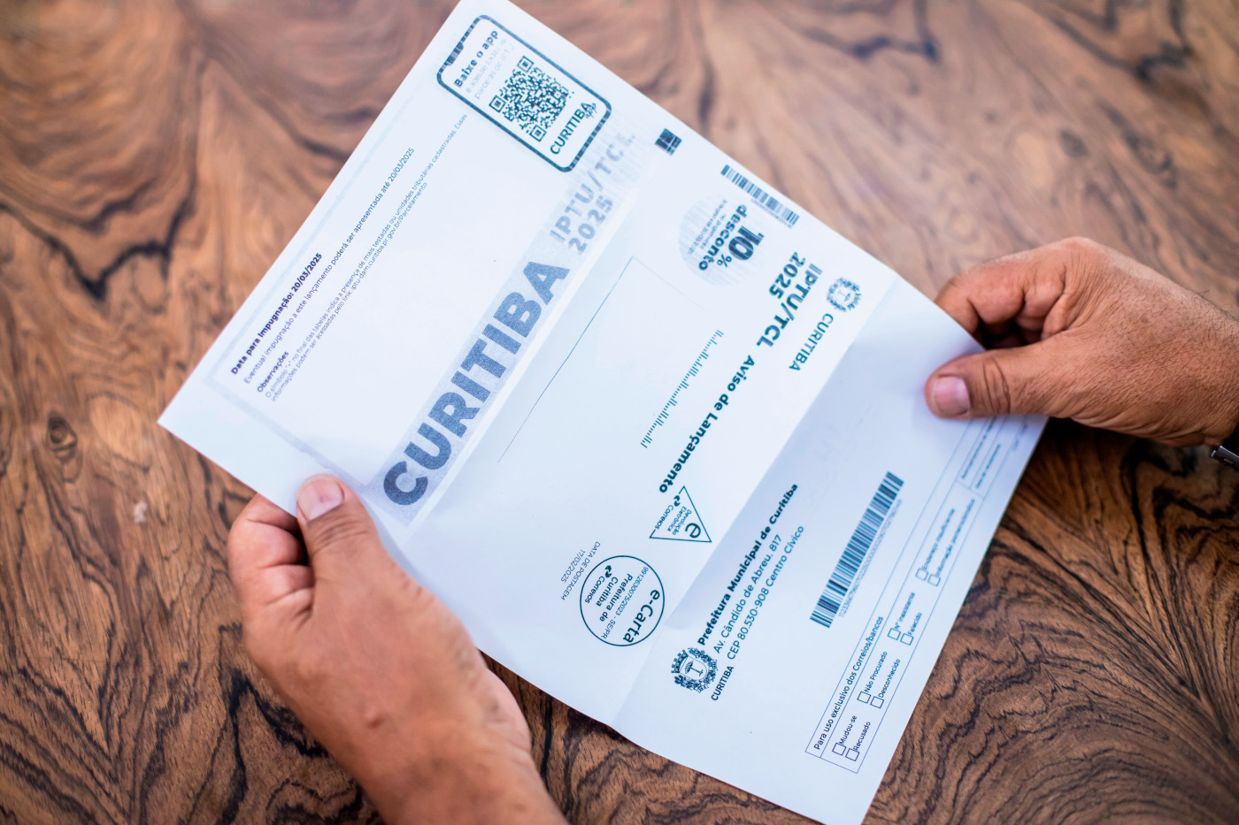 Câmara de Curitiba analisa projeto sobre cobrança do IPTU em Curitiba