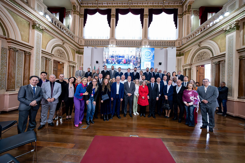 Câmara de Curitiba anuncia R$ 12 mi em emendas para hospitais do SUS