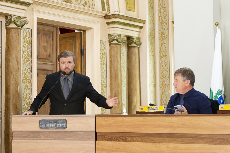 Câmara de Curitiba acata prazo maior para “multas anticovid”