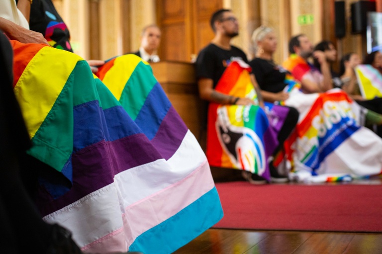 Câmara de Curitiba aprova criação do Conselho Municipal da Diversidade Sexual