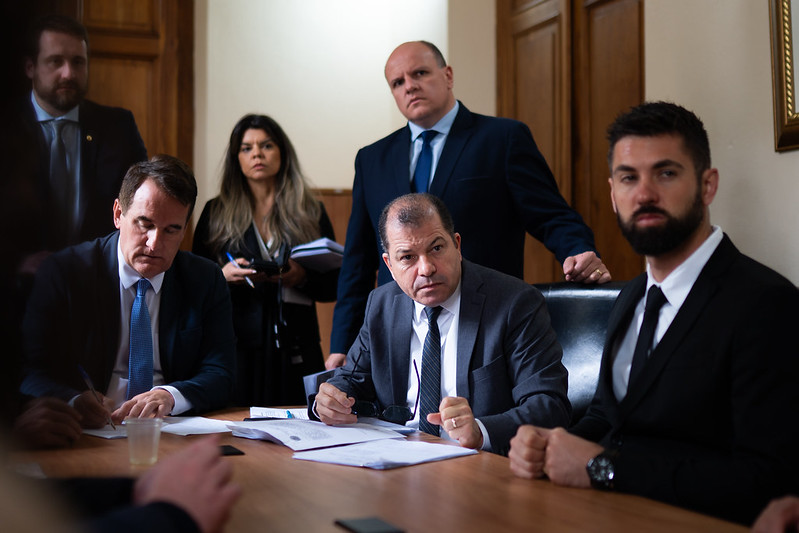 Câmara de Curitiba aprova revisão da Lei do Transporte Coletivo em 1º turno