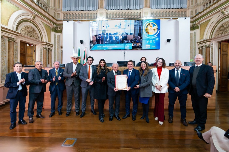 Câmara de Curitiba celebra os 135 anos da Associação Comercial do Paraná
