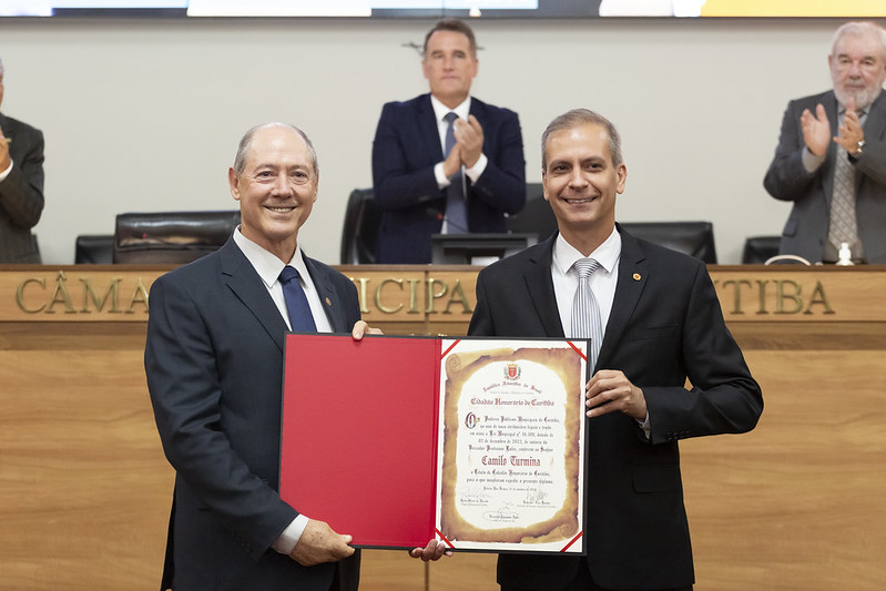 Câmara concede Cidadania Honorária de Curitiba ao presidente da ACP
