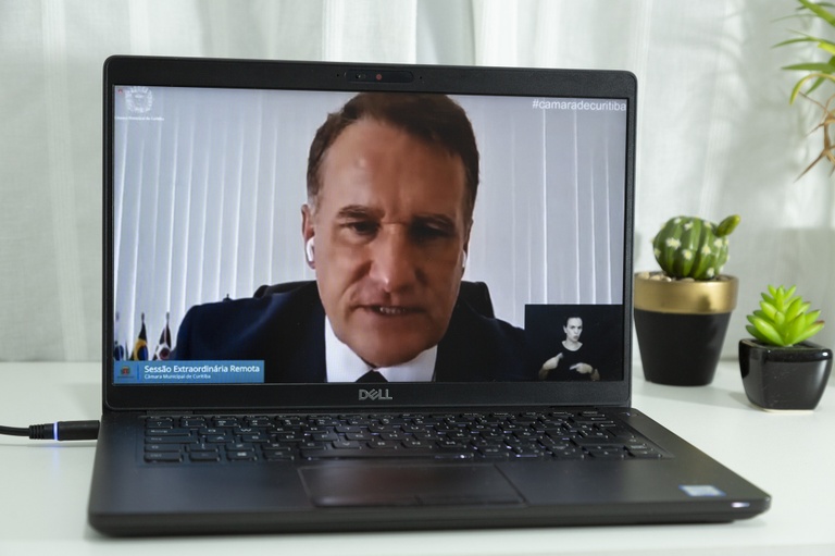 Câmara de Curitiba divulga relatório de gestão com dados inéditos do Legislativo