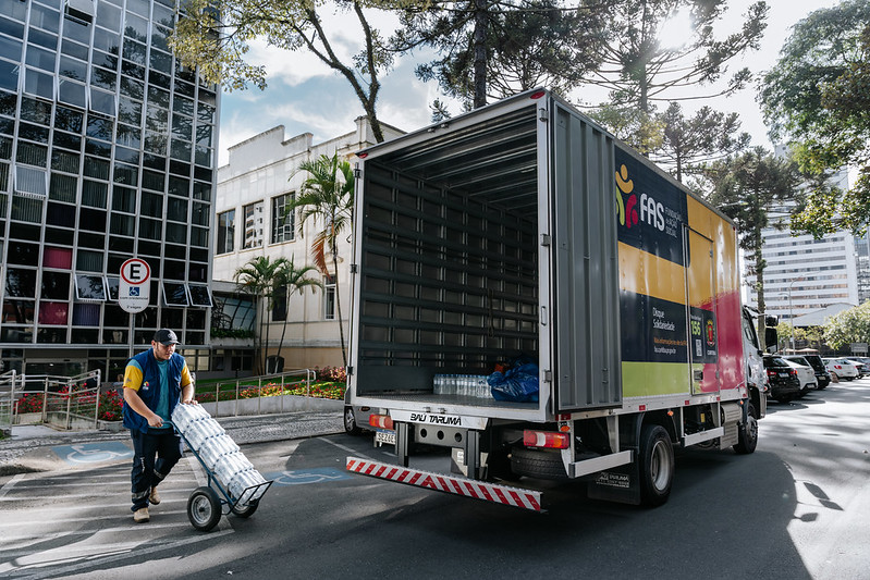 Câmara de Curitiba entrega doações ao RS; campanha é prorrogada
