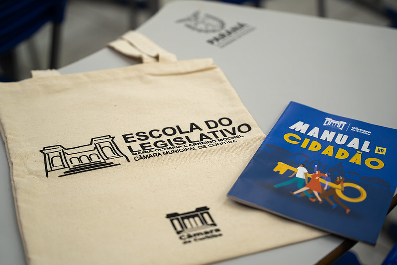 Câmara de Curitiba licita serviços gráficos no dia 15