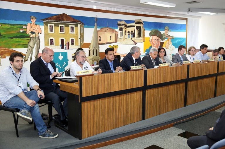 Câmara de Curitiba instala Comissão de Acessibilidade  