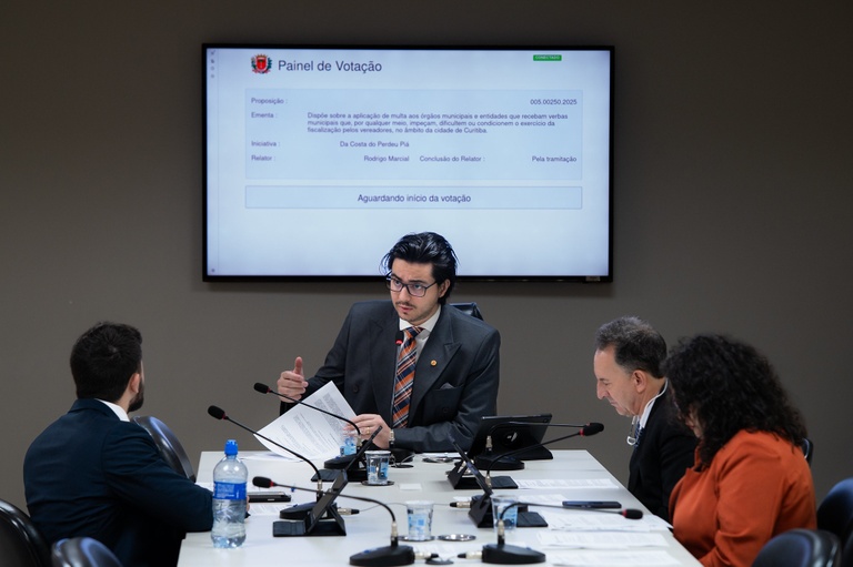 Plenário já pode votar multa para quem dificultar fiscalização de vereadores