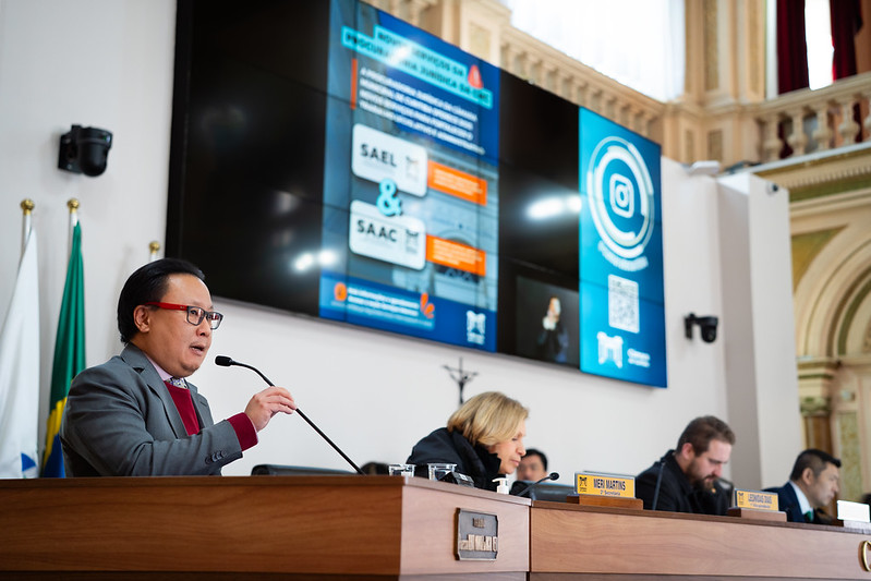 Câmara de Curitiba lança serviços para fortalecer produção legislativa