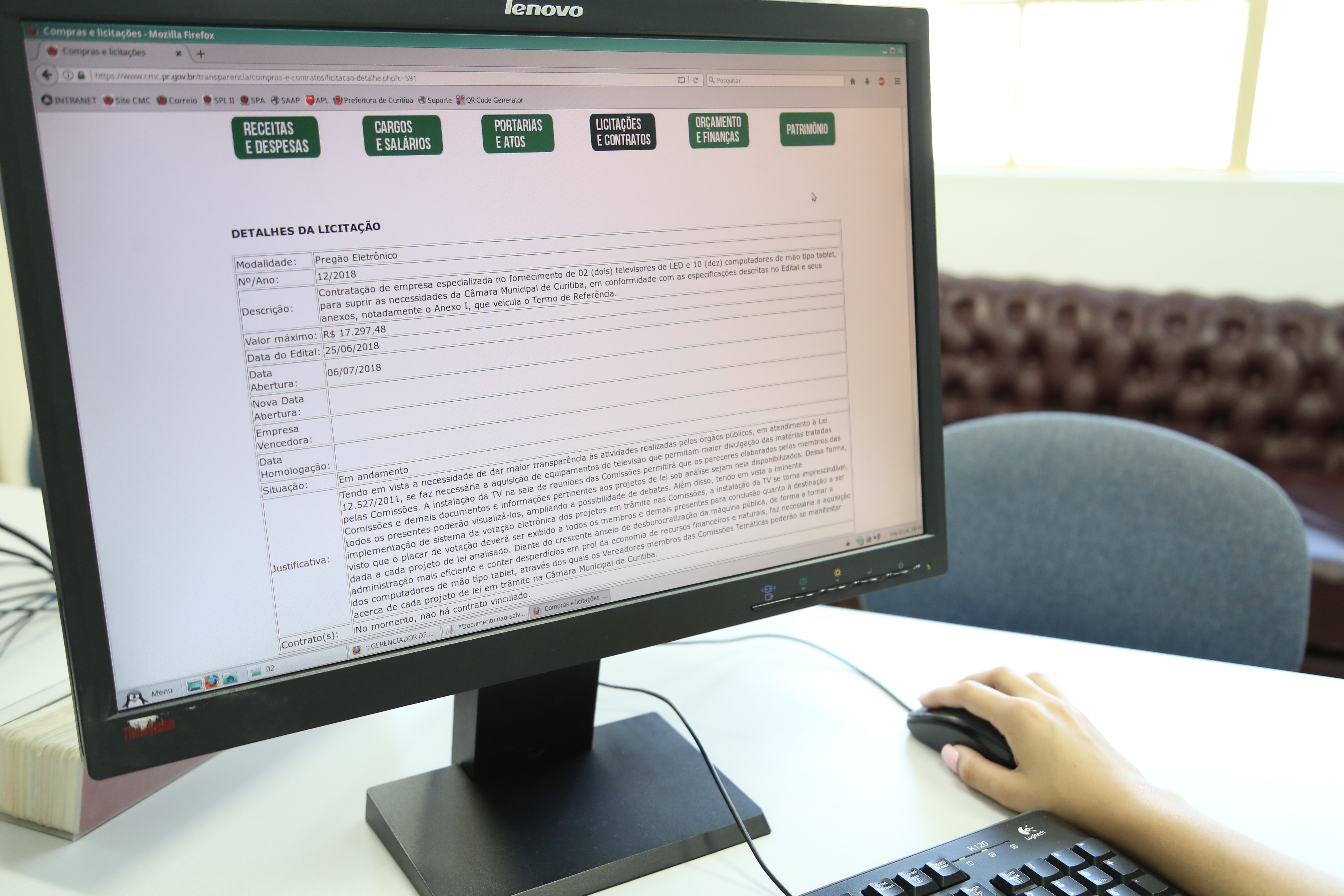 Câmara de Curitiba moderniza votação das comissões