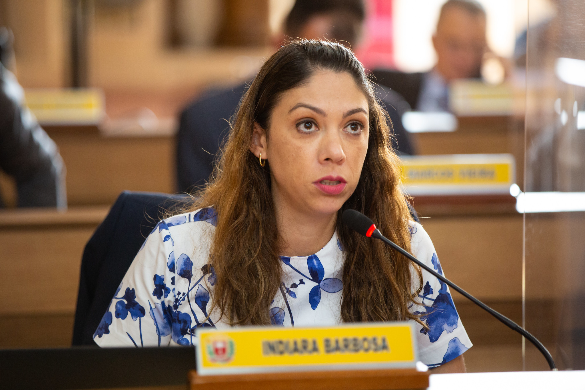 Câmara de Curitiba pede que Executivo reveja licitação para compra de máscaras