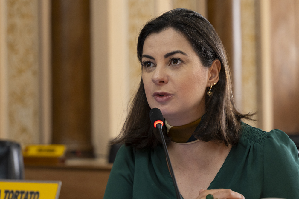 Câmara de Curitiba prorroga Frente da Segurança nas Escolas