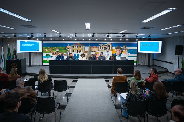 Câmara de Curitiba realiza capacitação sobre emendas parlamentares para 2026