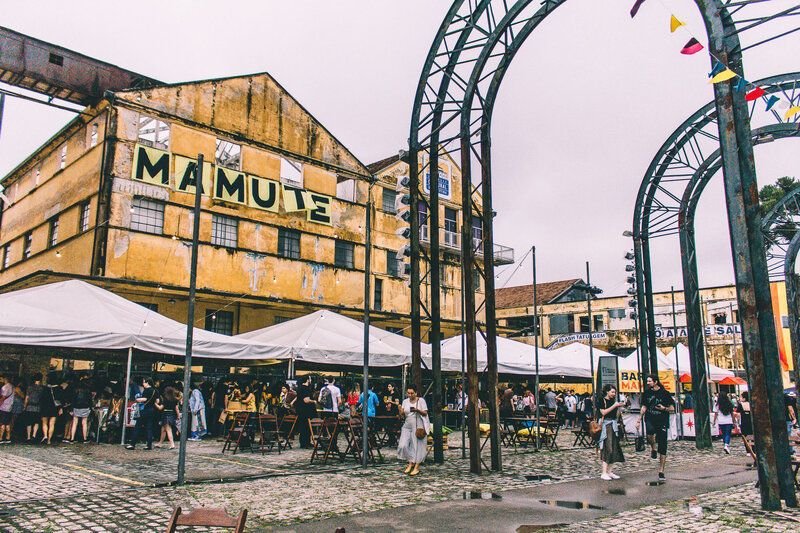 Câmara de Curitiba recebe a 4ª edição da "Mamute, a Feira Gráfica"