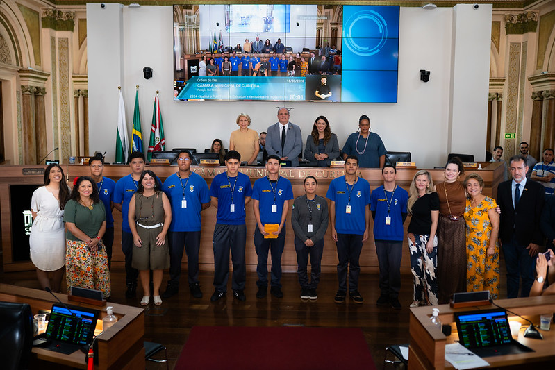 Câmara de Curitiba recebe novo grupo de guardas-mirins